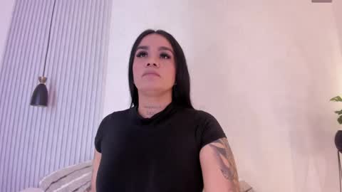 manuela_montes_ online show from 04-29-26, 11:25