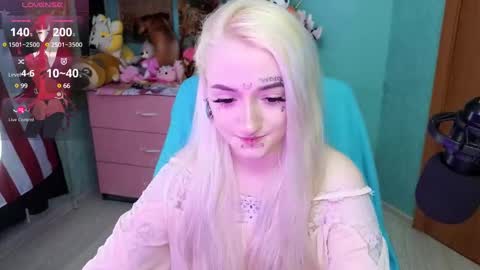 Manuela online show from 02-07-25, 08:31