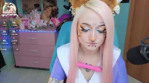 Manuela online show from 01-16-26, 09:08