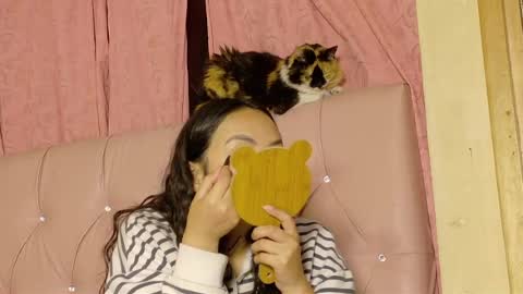 Snapshot of manumeow_ chatting on 07-23-26, 12:13 Manu online show from 07-23-26, 12:13