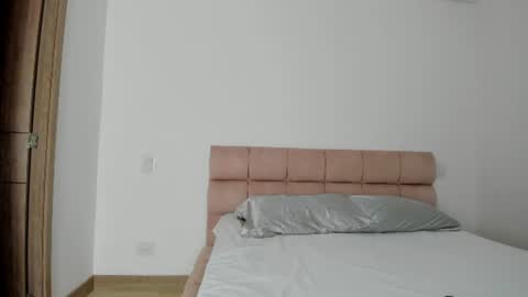 mara modelo independiente online show from 06-17-26, 04:59
