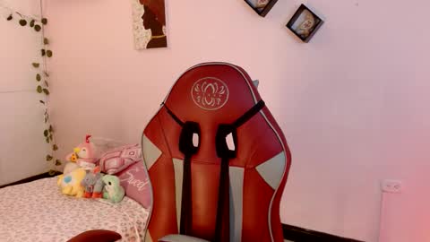 Mara 3 online show from 11-17-25, 01:28