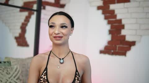  Mara  online show from 04-28-26, 08:47