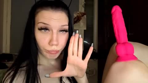 Snapshot of marandawerling chatting on 09-09-25, 06:29 Elizaveta online show from 09-09-25, 06:29