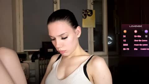 Snapshot of marandawerling chatting on 10-11-25, 06:39 Elizaveta online show from 10-11-25, 06:39