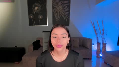 Snapshot of mararicci chatting on 01-08-25, 10:37 MARA online show from 01-08-25, 10:37