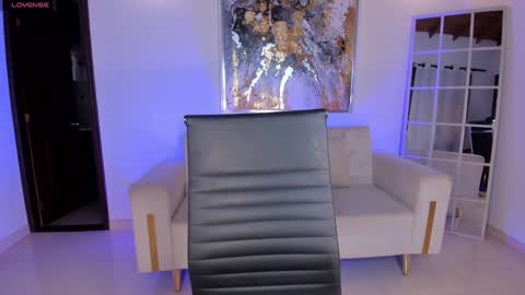 Snapshot of mararicci chatting on 01-13-25, 10:58 MARA online show from 01-13-25, 10:58