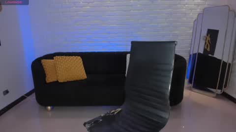 Snapshot of mararicci chatting on 02-18-25, 06:04 MARA online show from 02-18-25, 06:04