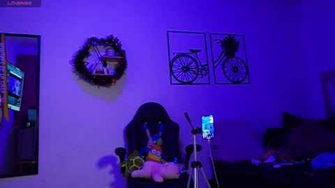 Snapshot of marce_hill chatting on 10-21-25, 11:49 MARCE AND ..... online show from 10-21-25, 11:49