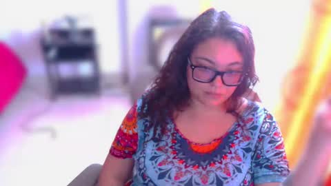 Snapshot of marcela2101s chatting on 09-23-25, 08:45 marcela2101s online show from 09-23-25, 08:45