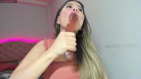 marcela_56 online show from 09-25-25, 02:59