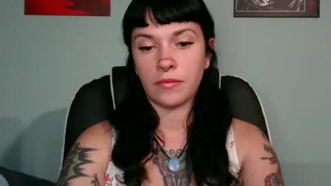 MarcelineAltaria online show from 10-27-25, 05:00