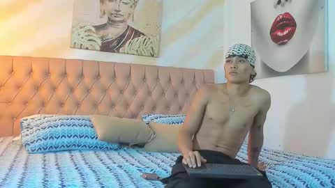 ruy  jex online show from 10-06-25, 03:04