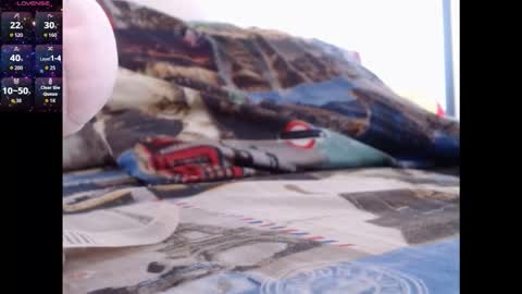 Snapshot of marchs69 chatting on 10-18-25, 06:41 marchs online show from 10-18-25, 06:41