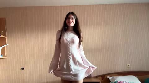 Snapshot of marcihallford chatting on 02-22-26, 01:09 Amily online show from 02-22-26, 01:09