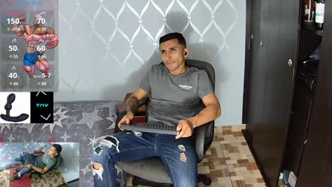 Snapshot of marckmuscle chatting on 02-03-25, 02:03 Marck Independent model online show from 02-03-25, 02:03