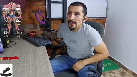 Snapshot of marckmuscle chatting on 10-03-25, 03:25 Marck Independent model online show from 10-03-25, 03:25