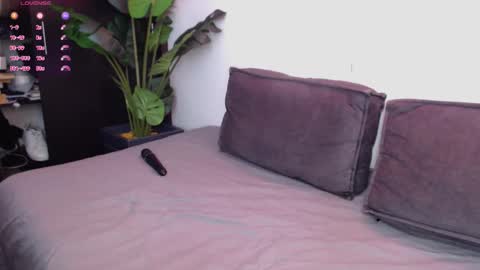 Snapshot of marco_allison43 chatting on 09-24-25, 05:27 marco_allison43 online show from 09-24-25, 05:27