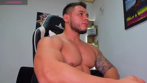Snapshot of marco_diaz1 chatting on 10-05-25, 12:42 Marco Diaz online show from 10-05-25, 12:42