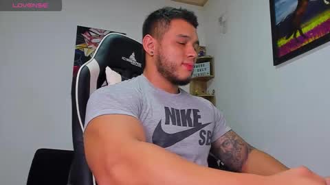 Snapshot of marco_diaz1 chatting on 10-07-25, 11:46 Marco Diaz online show from 10-07-25, 11:46