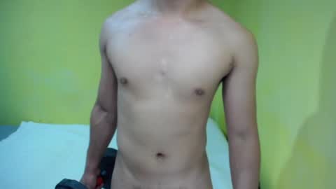 marco_xx69 online show from 03-02-25, 05:47