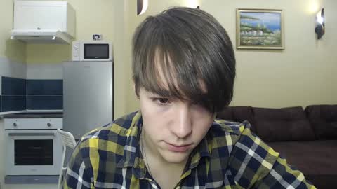 Snapshot of marcus_cuteboy chatting on 12-13-24, 01:22 Marcus online show from 12-13-24, 01:22