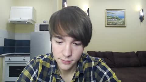 Snapshot of marcus_cuteboy chatting on 12-13-24, 04:27 Marcus online show from 12-13-24, 04:27