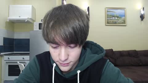 Snapshot of marcus_cuteboy chatting on 12-21-24, 01:42 Marcus online show from 12-21-24, 01:42