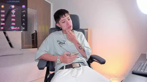 Marcus online show from 12-21-25, 02:13