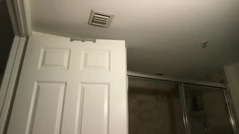 Snapshot of marcusripped1 chatting on 01-27-25, 11:43 Marcus online show from 01-27-25, 11:43