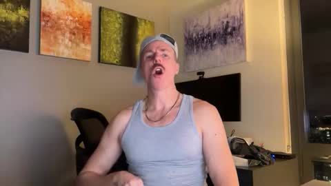 Snapshot of marcusripped1 chatting on 01-12-26, 12:05 Marcus online show from 01-12-26, 12:05