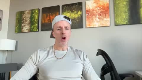 Snapshot of marcusripped1 chatting on 02-15-26, 08:27 Marcus online show from 02-15-26, 08:27