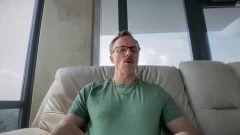 Marcus online show from 06-06-26, 03:39