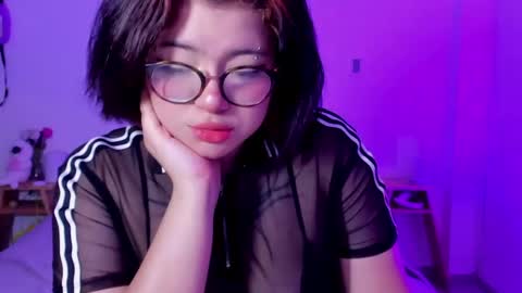 Snapshot of marcy_grey chatting on 02-07-25, 10:50 danna online show from 02-07-25, 10:50