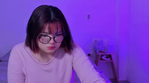 Snapshot of marcy_grey chatting on 02-14-25, 07:54 danna online show from 02-14-25, 07:54