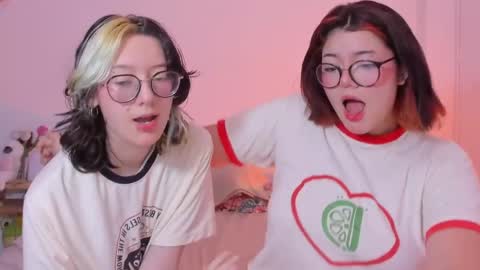 Snapshot of marcy_grey chatting on 03-01-25, 01:22 danna online show from 03-01-25, 01:22