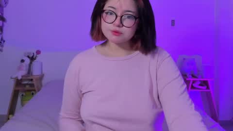 Snapshot of marcy_grey chatting on 03-01-25, 10:24 danna online show from 03-01-25, 10:24