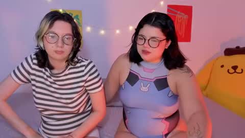 Snapshot of marcy_grey chatting on 09-16-25, 12:22 danna online show from 09-16-25, 12:22