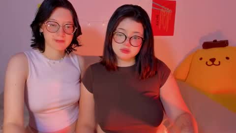 Snapshot of marcy_grey chatting on 11-13-25, 11:47 danna online show from 11-13-25, 11:47