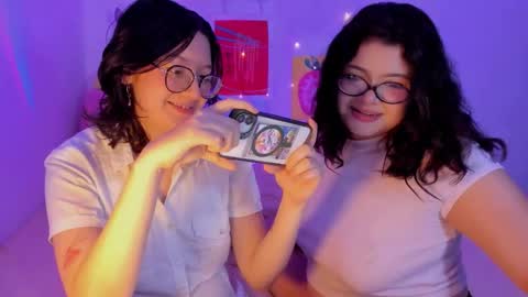 Snapshot of marcy_grey chatting on 02-26-26, 02:10 danna online show from 02-26-26, 02:10