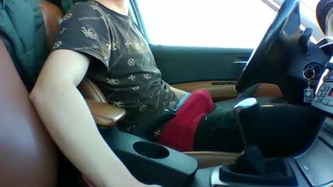Snapshot of mareczek32 chatting on 01-20-25, 10:29 mareczek32 online show from 01-20-25, 10:29