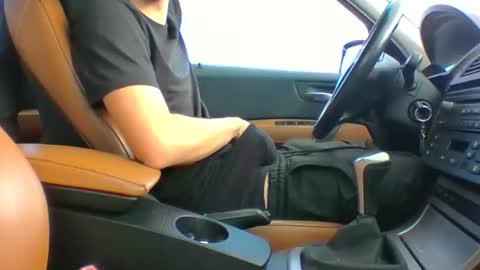 Snapshot of mareczek32 chatting on 09-19-25, 08:49 mareczek32 online show from 09-19-25, 08:49