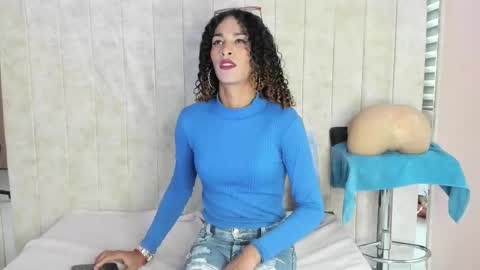 marfilastrom online show from 10-21-25, 08:09