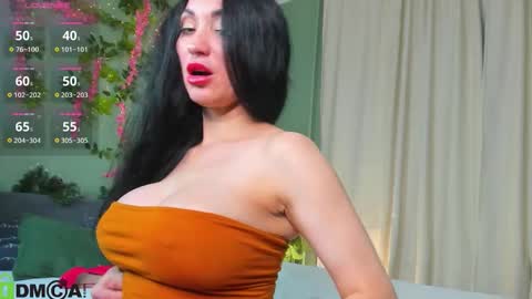 Snapshot of margaret_clark chatting on 01-11-26, 10:59 Margaret Clark online show from 01-11-26, 10:59