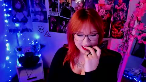 Margaret online show from 11-23-25, 01:27