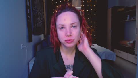 Snapshot of margaret_wilson chatting on 12-06-24, 12:05 Margaret online show from 12-06-24, 12:05