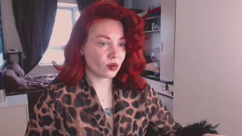 Snapshot of margaret_wilson chatting on 11-09-25, 11:30 Margaret online show from 11-09-25, 11:30