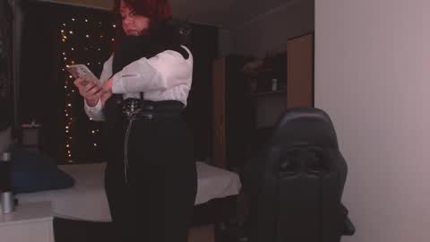 Snapshot of margaret_wilson chatting on 11-22-25, 05:45 Margaret online show from 11-22-25, 05:45