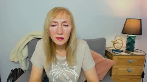 Snapshot of margaretmature chatting on 01-19-25, 02:17 margaretmature online show from 01-19-25, 02:17