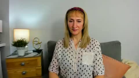 Snapshot of margaretmature chatting on 03-04-25, 07:32 margaretmature online show from 03-04-25, 07:32